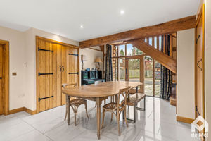 Photo 21- click for photo gallery